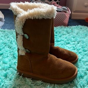 Koolaburra by UGG. Girls size 3. Tall chestnut boots. Gently worn
